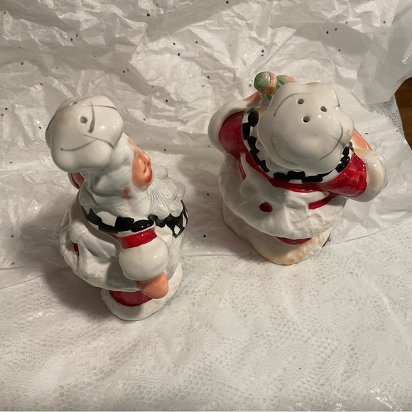 Vintage Santa Chef Salt & Pepper Shakers Ceramic - Picture 9 of 10